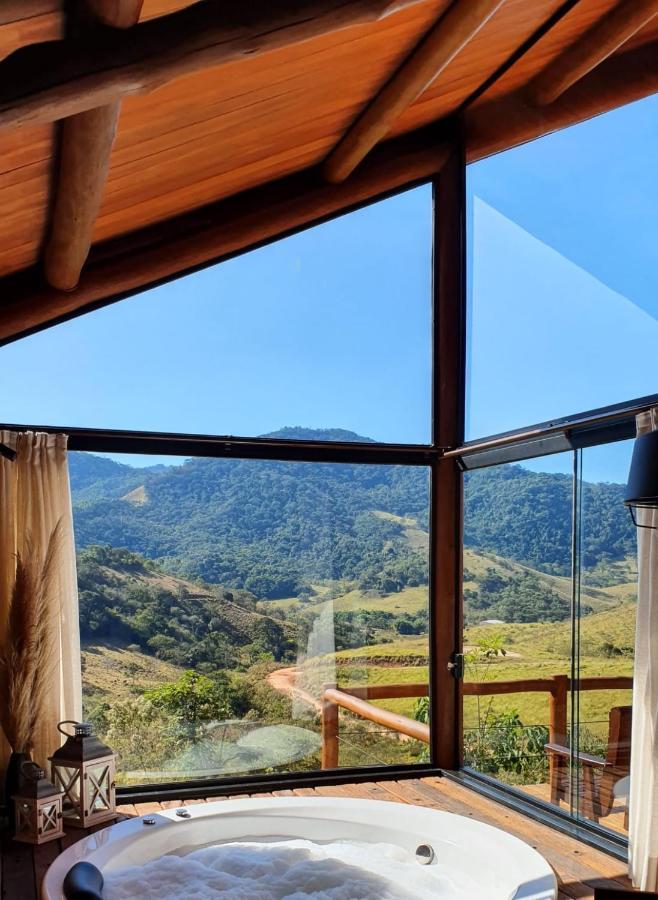 Pousada Ho'Oponopono Chalets & Wine Sapucaí-Mirim Buitenkant foto